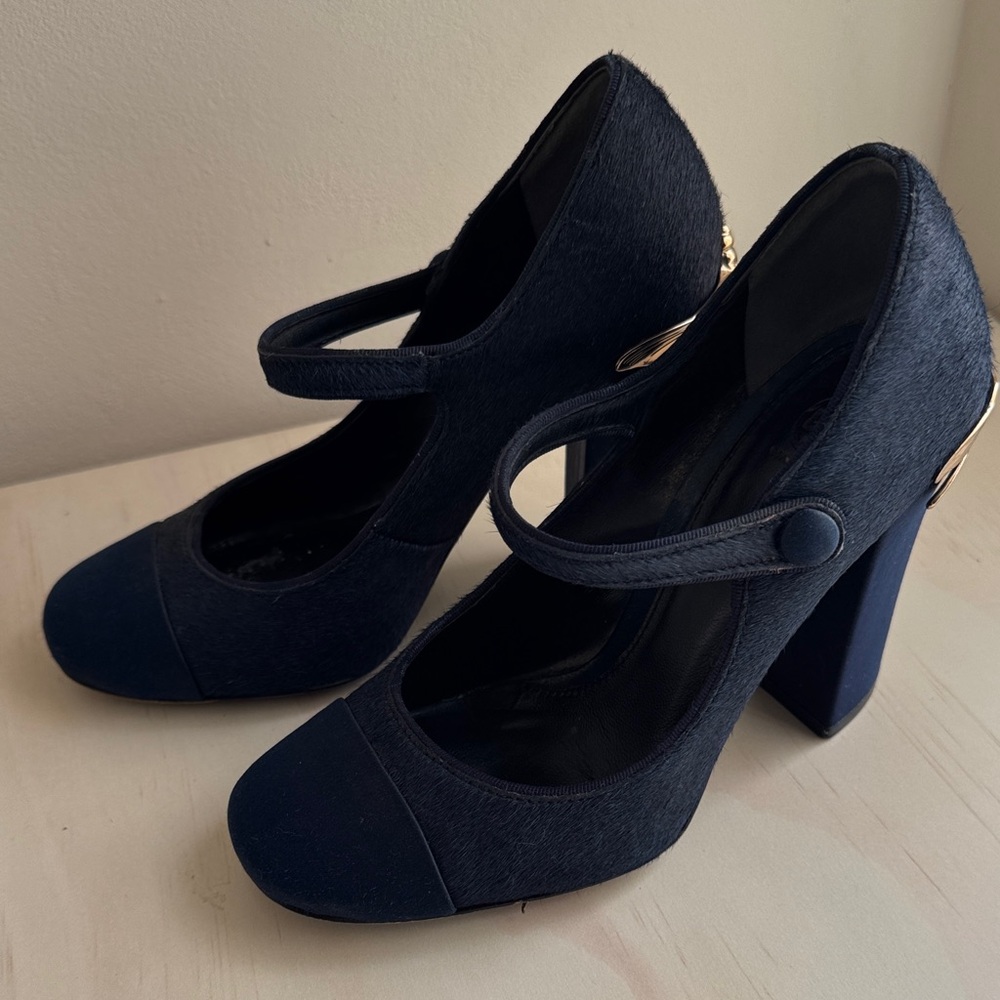 Tory Burch Dragonfly Navy and Gold Women's Heels - Picture 6 of 9
